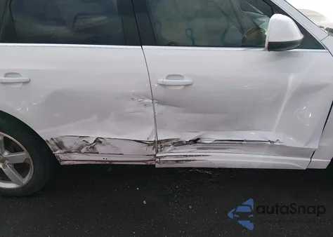 2011 Audi Q5 2.0T Premium из США, поврежденный, VIN WA1LFAFP3BA007537